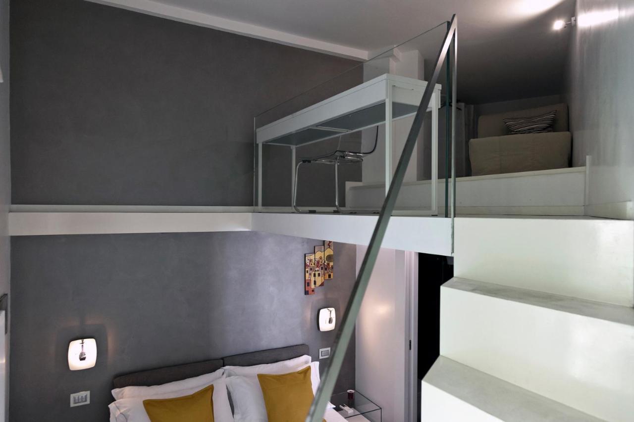 Elegant Apartment At Chiaia By Wonderful Italy Neapol Zewnętrze zdjęcie